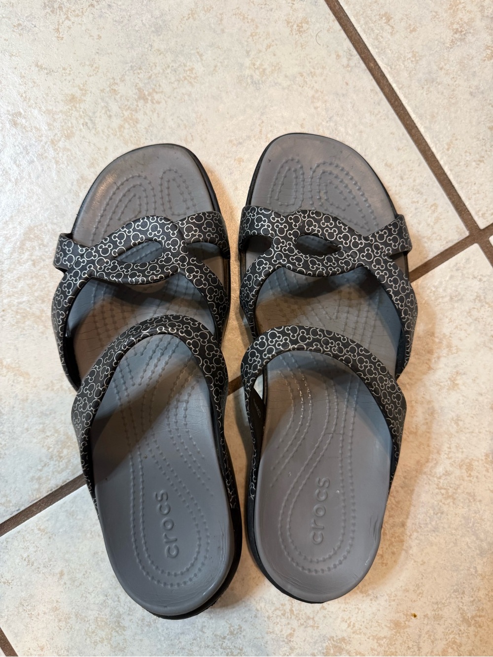 CROCS Disney collab Women's Black & Gray Patterned Slide Sandals